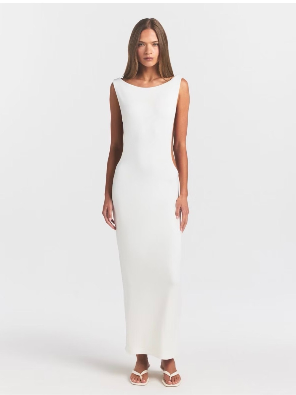 SMOOTH LAYERS
SKIMS NWT Cut Out Long Dress